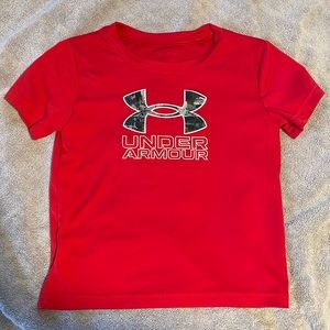 Boys under armor dry fit tee
